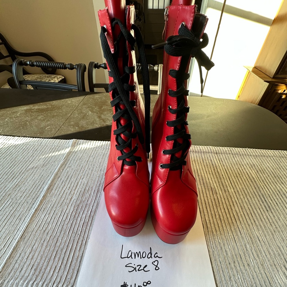 Lamoda Red Lace-Up Platform Ankle Boots with Black Laces